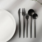Besteckset Edelstahl matt – 5-teilig pro Person
