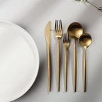 Besteckset Edelstahl Mattfinish – minimalistisches Design