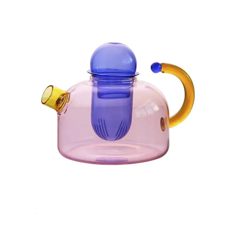 Glas-Teeset mit kontrastierenden Farben