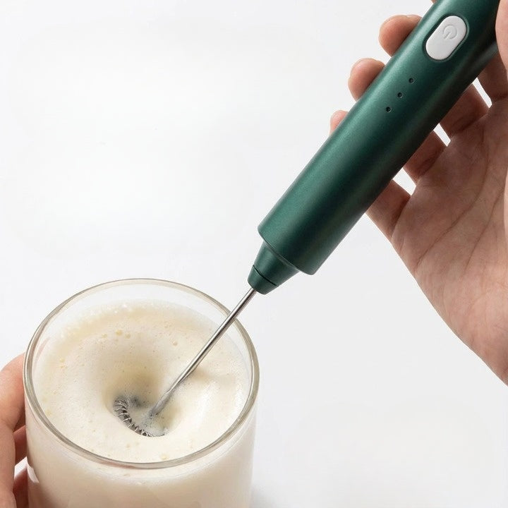 USB-Handmixer Edelstahl – schäumt, schlägt & mixt in 3 Stufen
